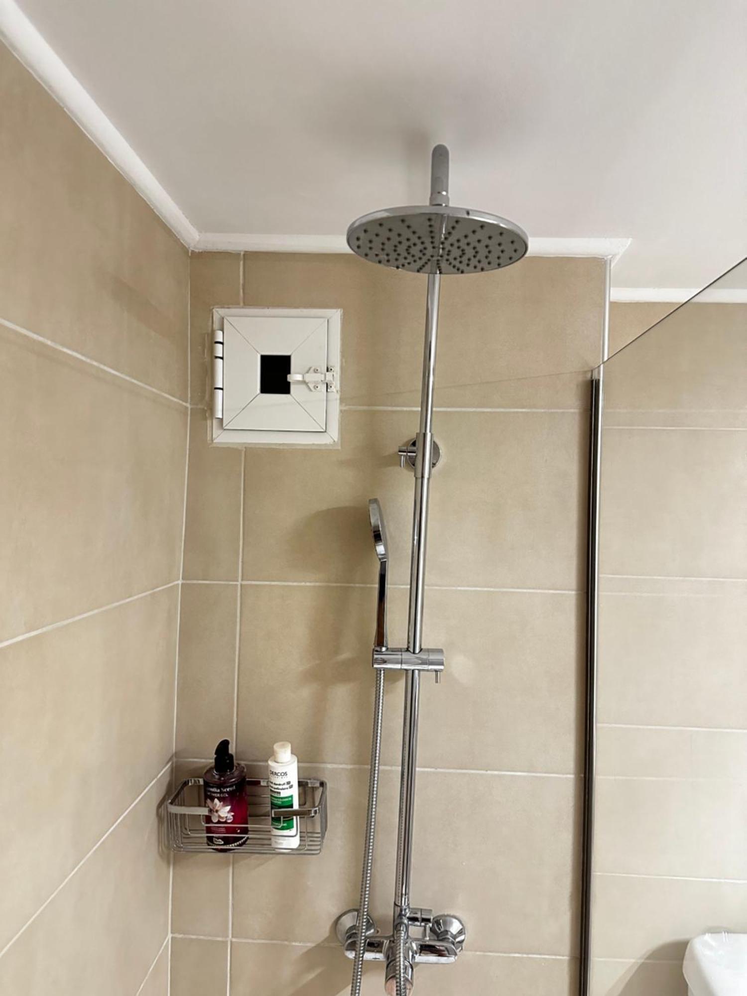 Petralona Modern Apartment Athens